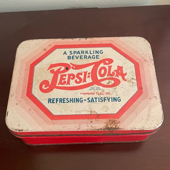 Pepsi Other - Vintage Pepsi note paper in tin
